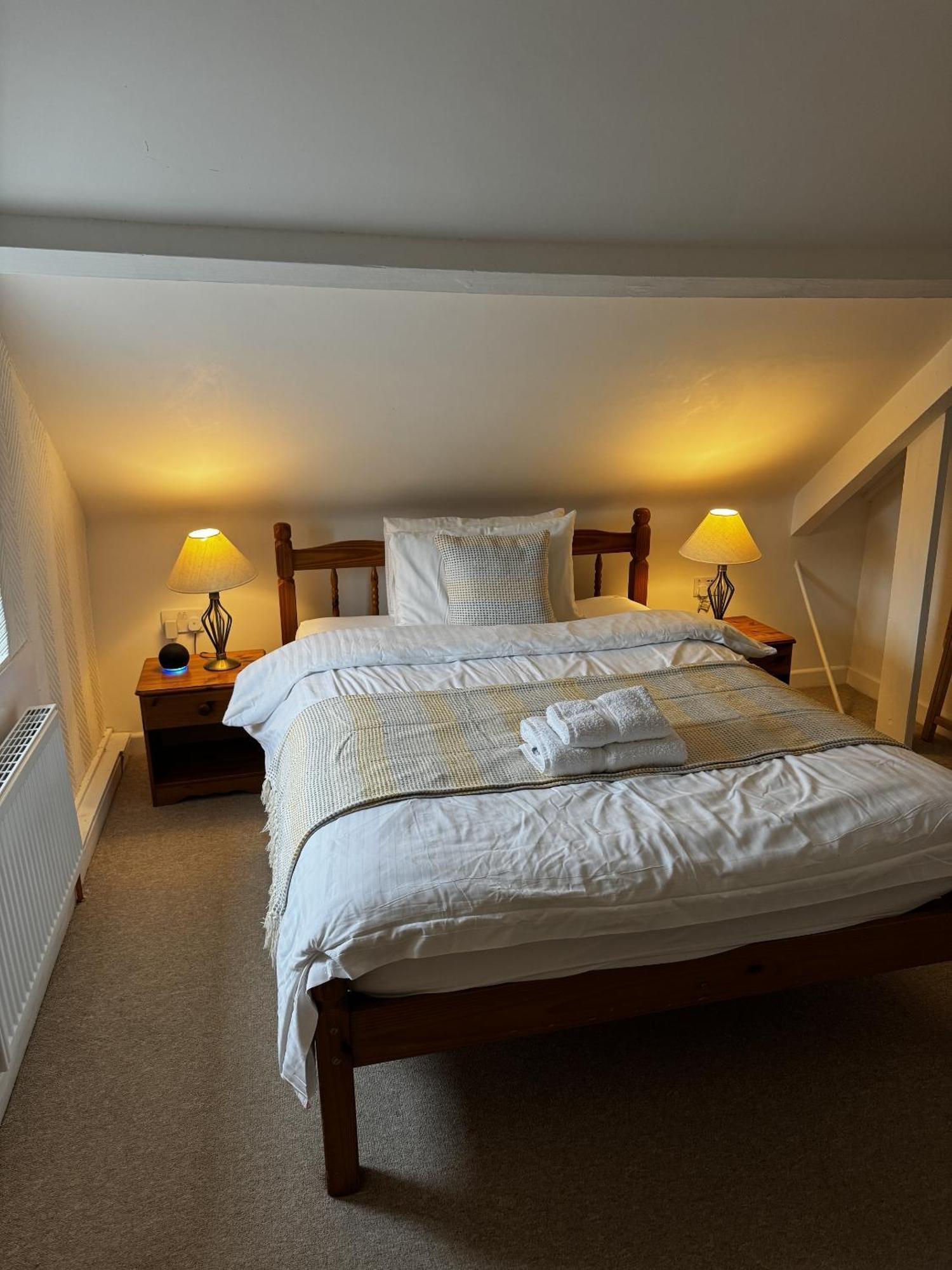 Watermead House Hotel Chard Room photo