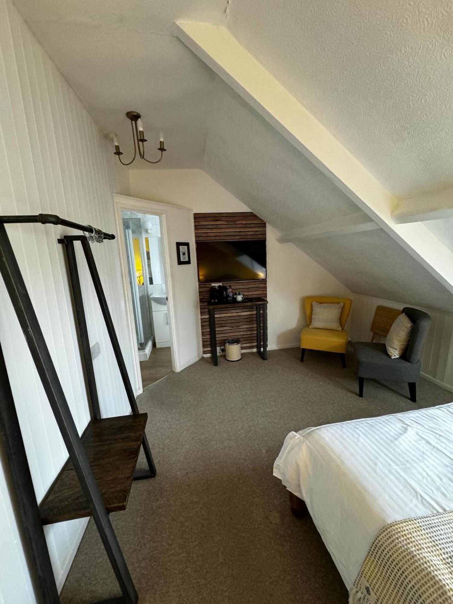 Watermead House Hotel Chard Room photo