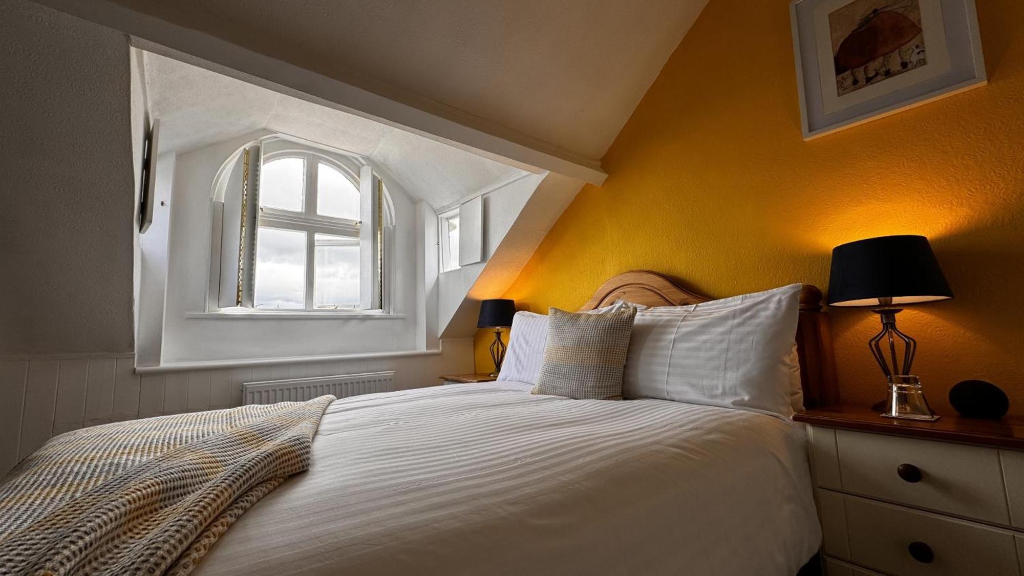 Watermead House Hotel Chard Room photo